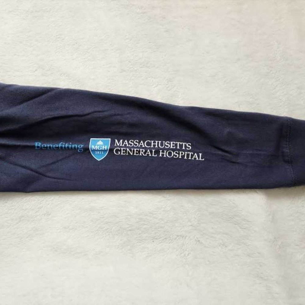 New boys  Vineyard Vines 2021 Boston Marathon wicked strong long sleeve tee - Picture 6 of 6